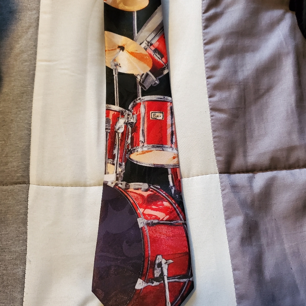 Necktie